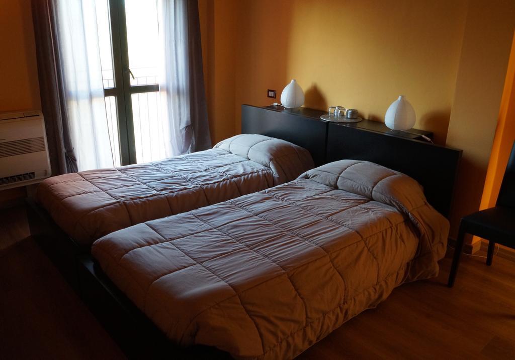 Conte Pietro Room&Breakfast Φεράρα Εξωτερικό φωτογραφία