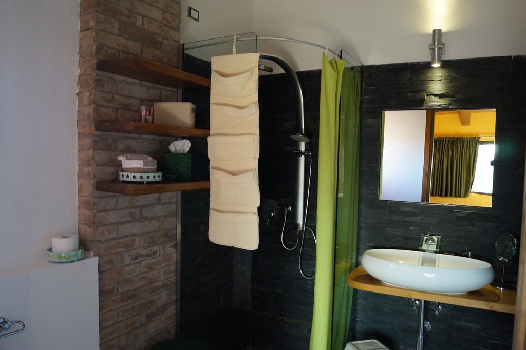 Conte Pietro Room&Breakfast Φεράρα Εξωτερικό φωτογραφία