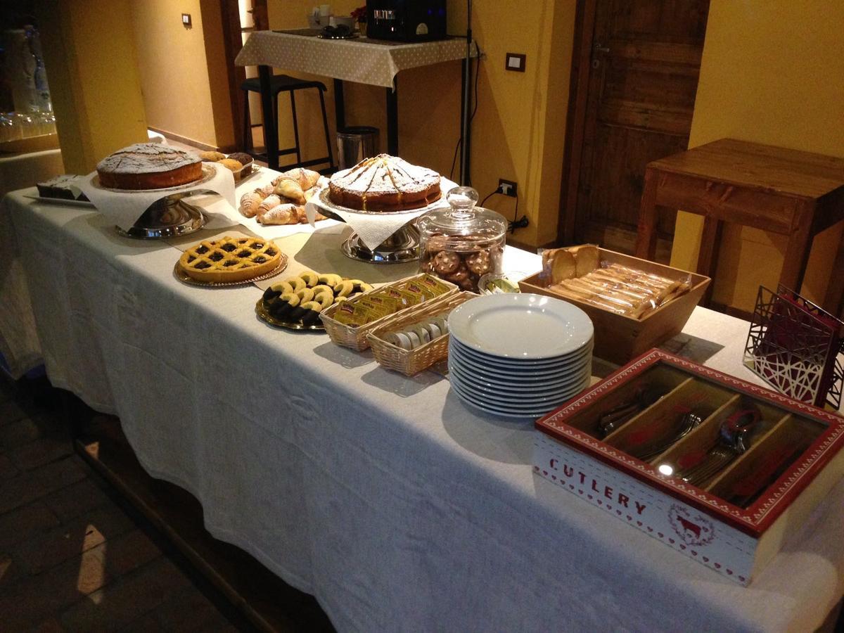 Conte Pietro Room&Breakfast Φεράρα Εξωτερικό φωτογραφία